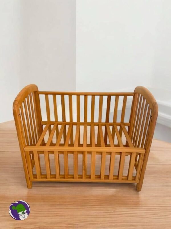 سرير خشب زان